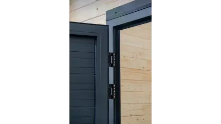 Abri de jardin en bois - 5x3 m + terrasse avec balustrade et avant-toit en bois - 25 m2