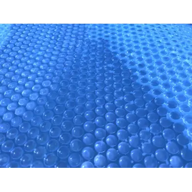 Bâche à bulles d'été 5.26 x 2.96 m pour piscine BAS7304