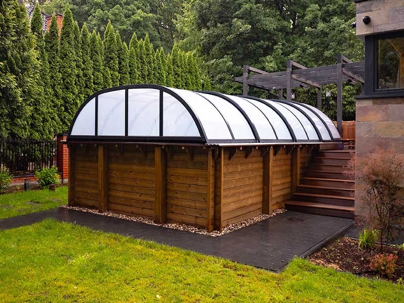 Les meilleures solutions pour couvrir une piscine