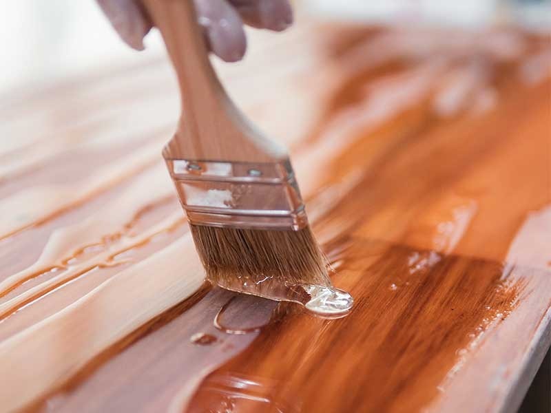 Comment imprégner un abri ou un chalet de jardin?